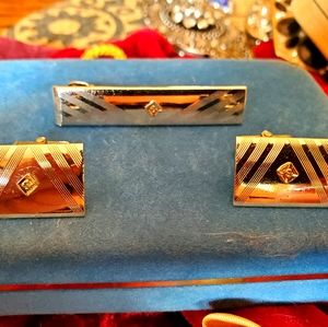 Diamond S/S Tie holder and cufflinks Set